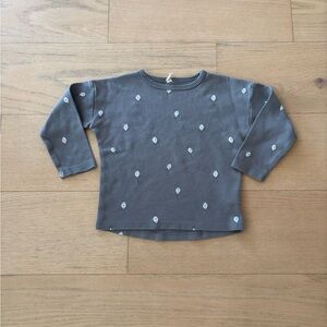 Quincy Mae grey kite print top, size 2-3Y